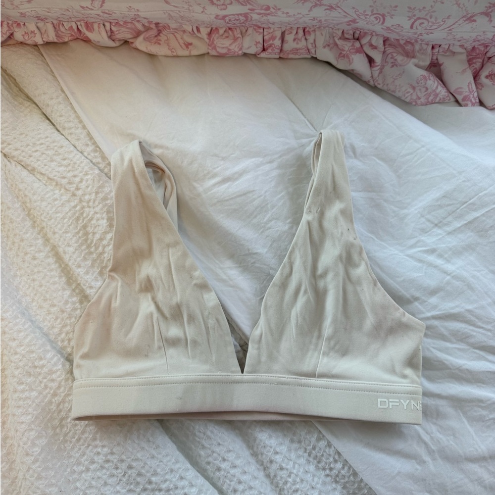 Cream DFYNE Sports Bra